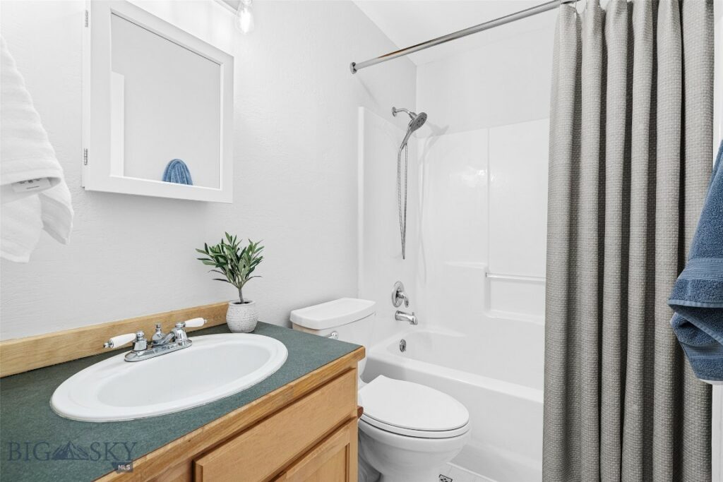 285 Hereford Drive, Belgrade MT 59714