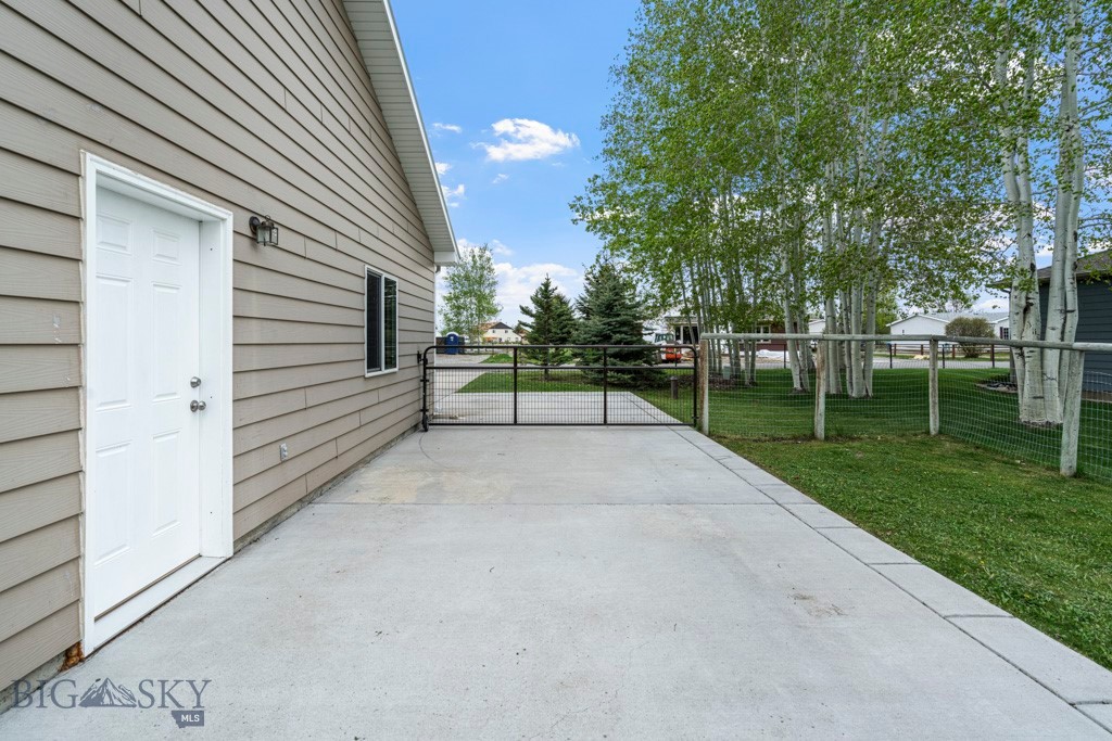 285 Hereford Drive, Belgrade MT 59714
