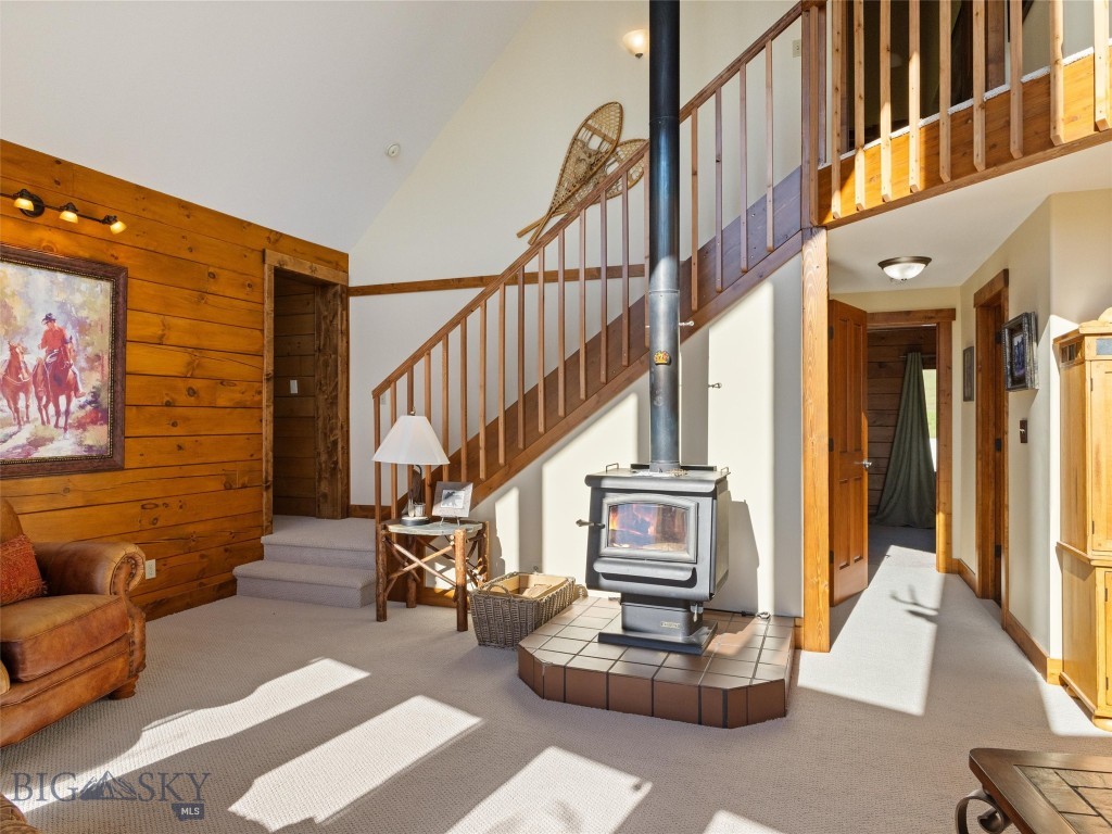 29 S Wineglass Loop S, Livingston MT 59047