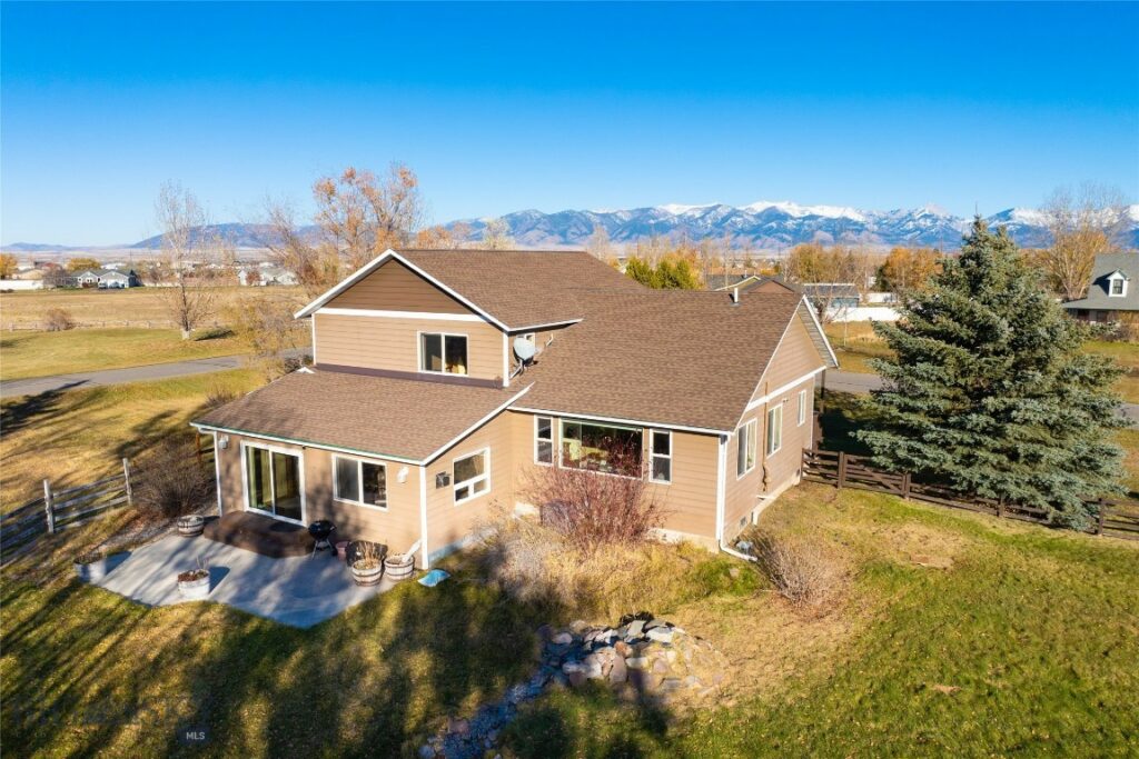 29 Snowcrest Drive, Belgrade MT 59714