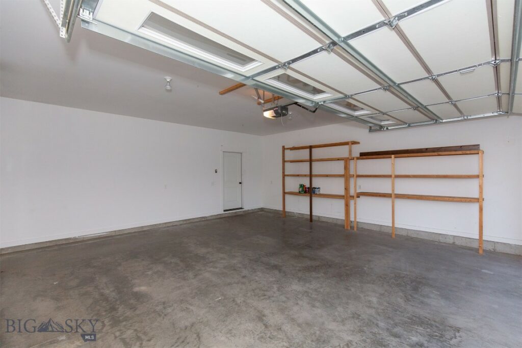 2909 Flurry Lane, Bozeman MT 59718
