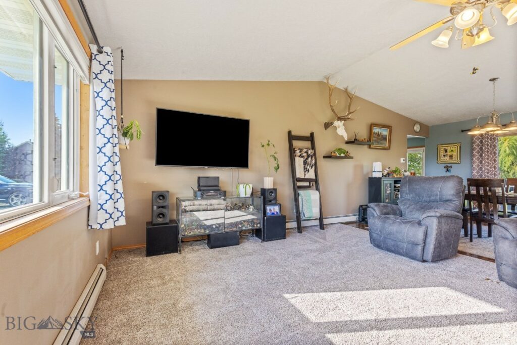 2910 Upper Rainbow Road, Bozeman MT 59718