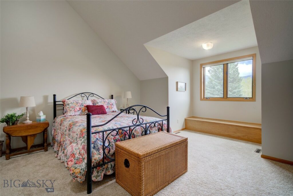 2915 Branding Iron, Bozeman MT 59715