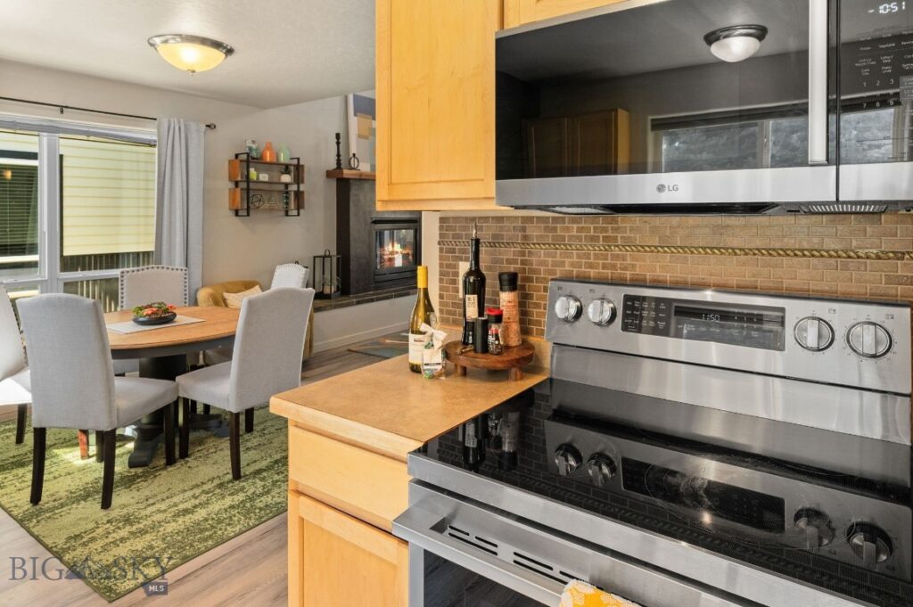 2942 Warbler Way, Bozeman MT 59718