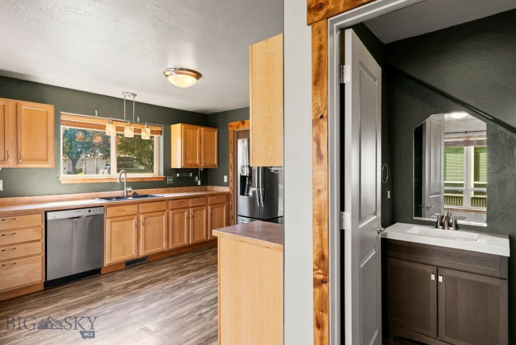 2944 Warbler Way, Bozeman MT 59718