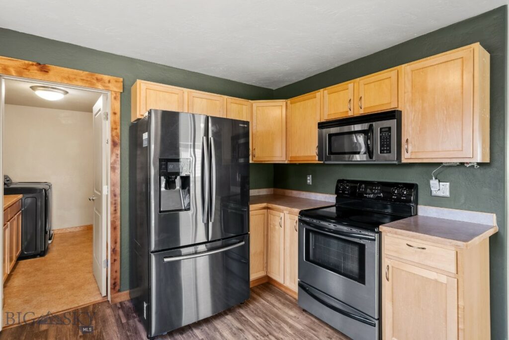 2944 Warbler Way, Bozeman MT 59718
