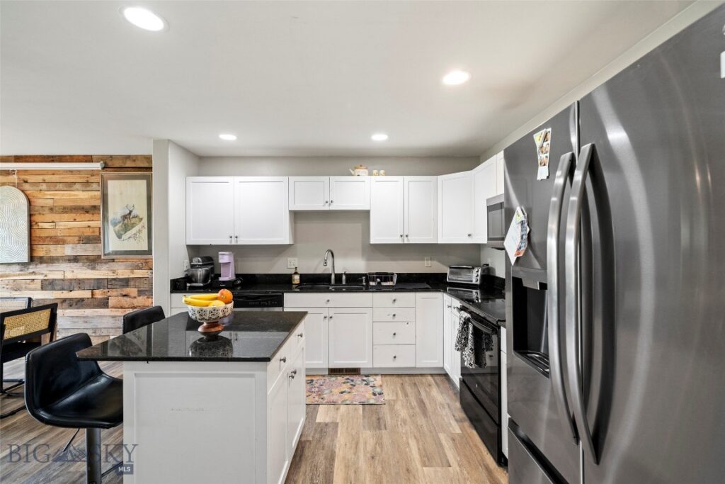 2963 Warbler Way, Bozeman MT 59718