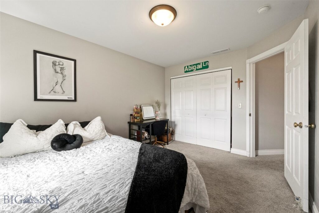 2963 Warbler Way, Bozeman MT 59718