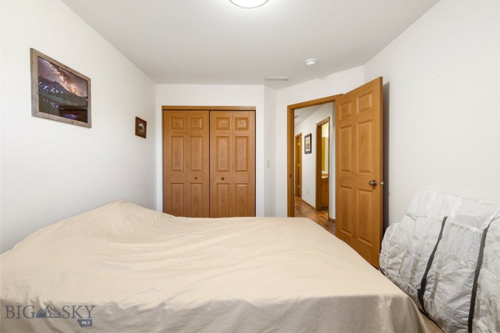 2963 Warbler Way, Bozeman MT 59715
