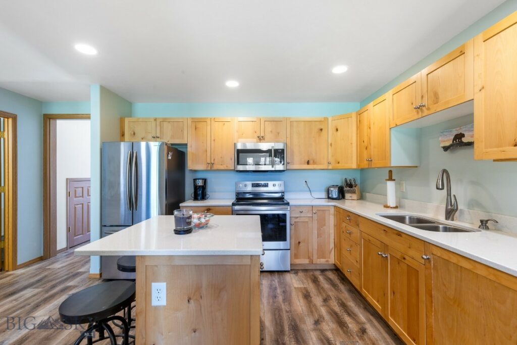 2963 Warbler Way, Bozeman MT 59715