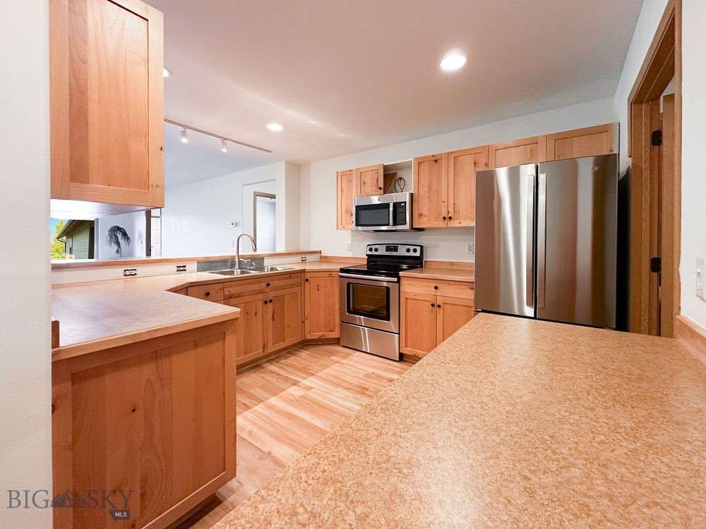 2963 Warbler Way, Bozeman MT 59718