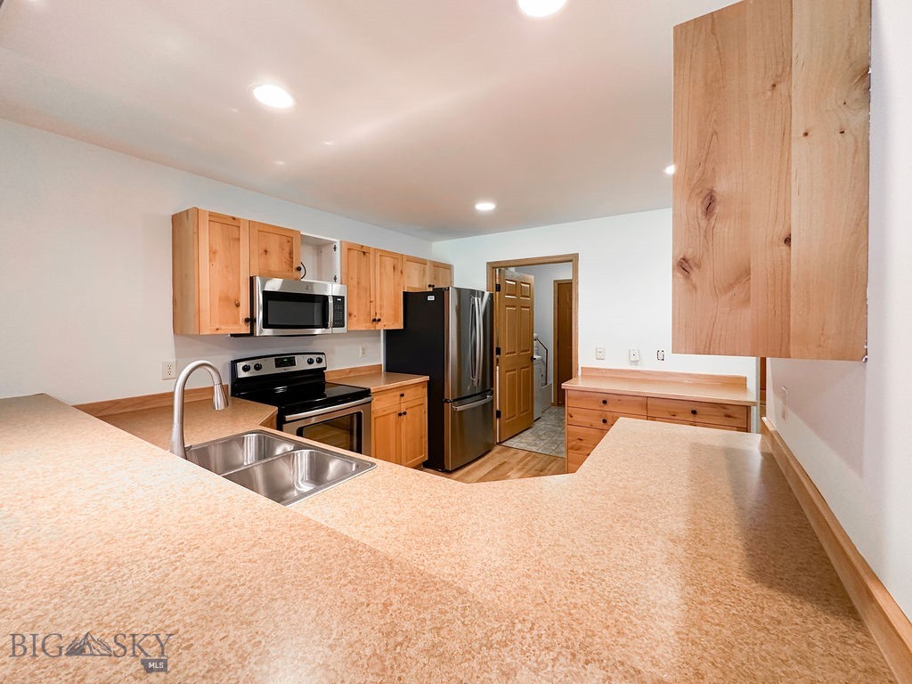 2963 Warbler Way, Bozeman MT 59718