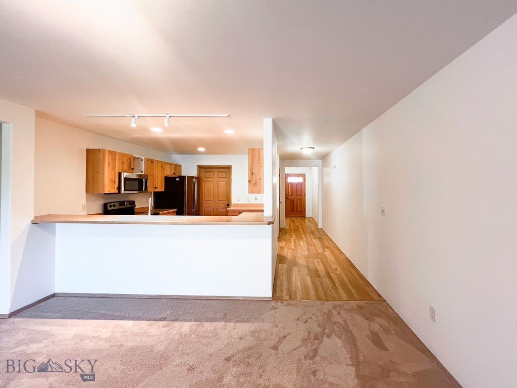 2963 Warbler Way, Bozeman MT 59718