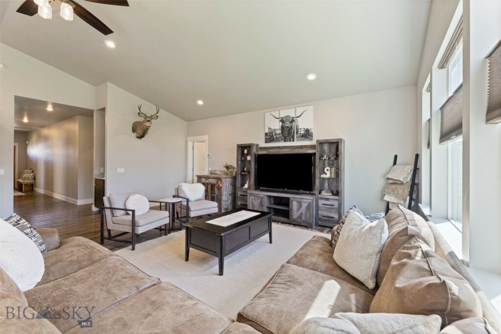 2964 Autumn Grove, Bozeman MT 59718