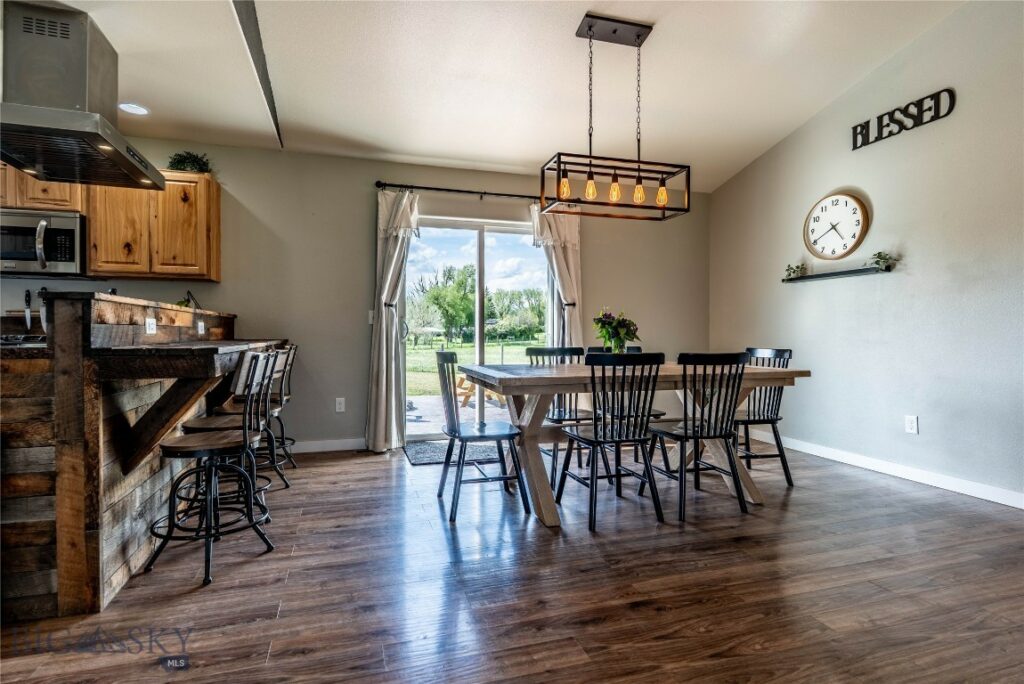 3 Steinway, Livingston MT 59047