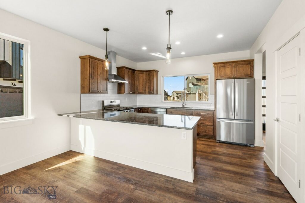 30 Horseshoe Loop, Bozeman MT 59718