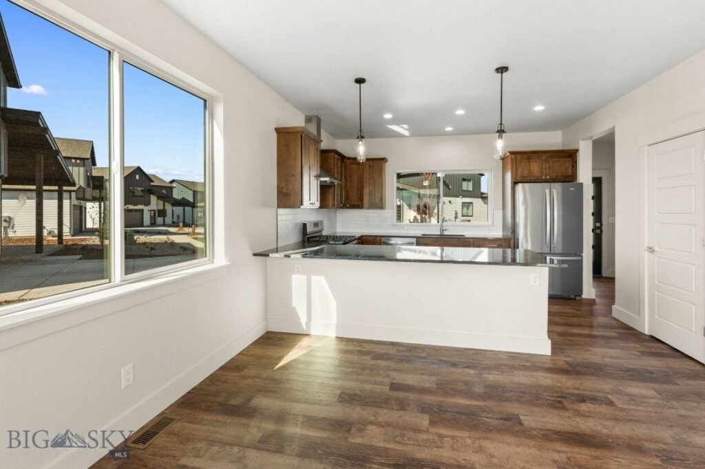 30 Horseshoe Loop, Bozeman MT 59718