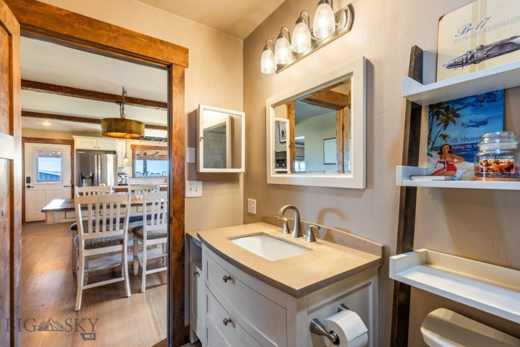 30 Wineglass Loop N, Livingston MT 59047