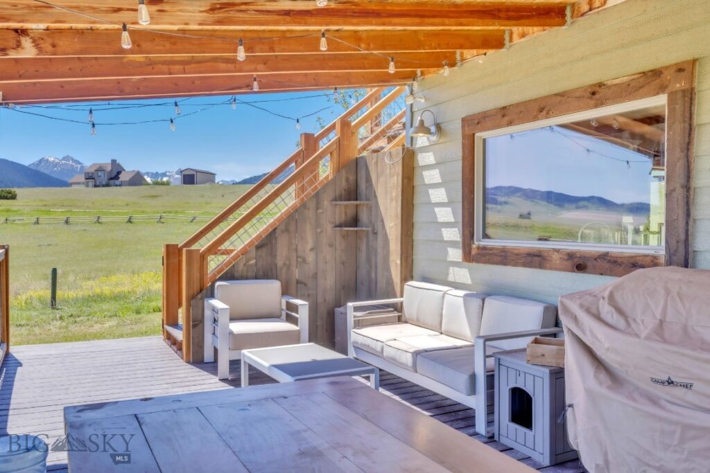 30 Wineglass Loop N, Livingston MT 59047