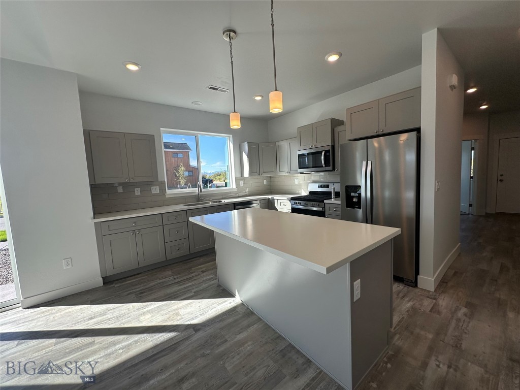 30 Westgate Ave, Bozeman MT 59718