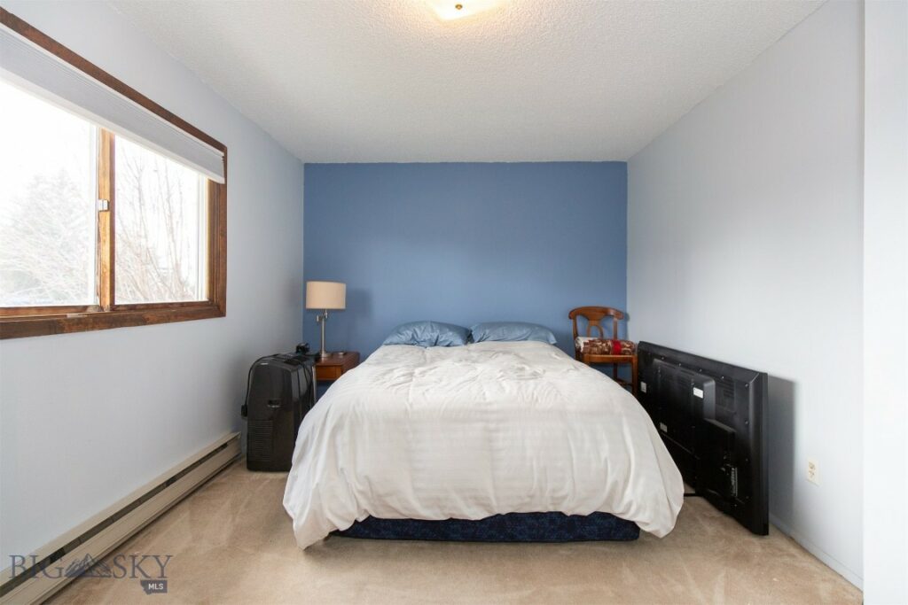 300 McEwen Drive, Belgrade MT 59714