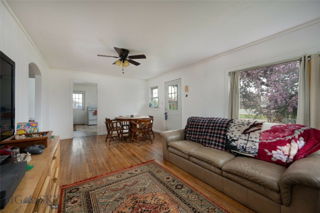 301 W Main, Belgrade MT 59714