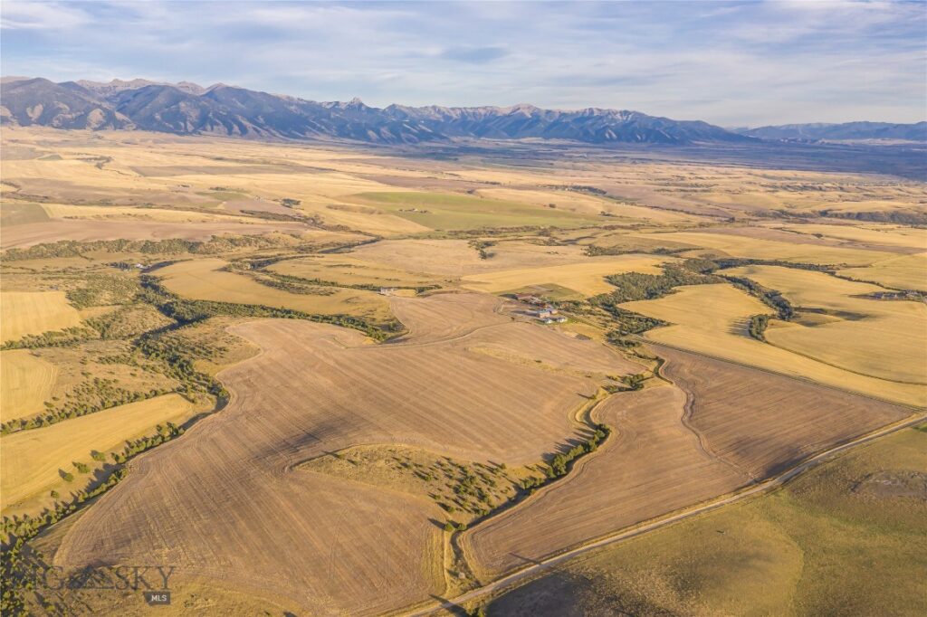 3010 Skinner Road, Belgrade MT 59714
