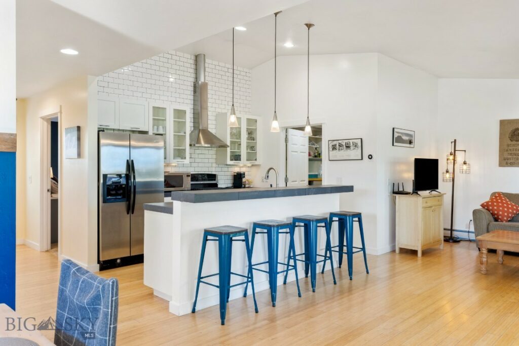 3020 Sun Dew, Bozeman MT 59718