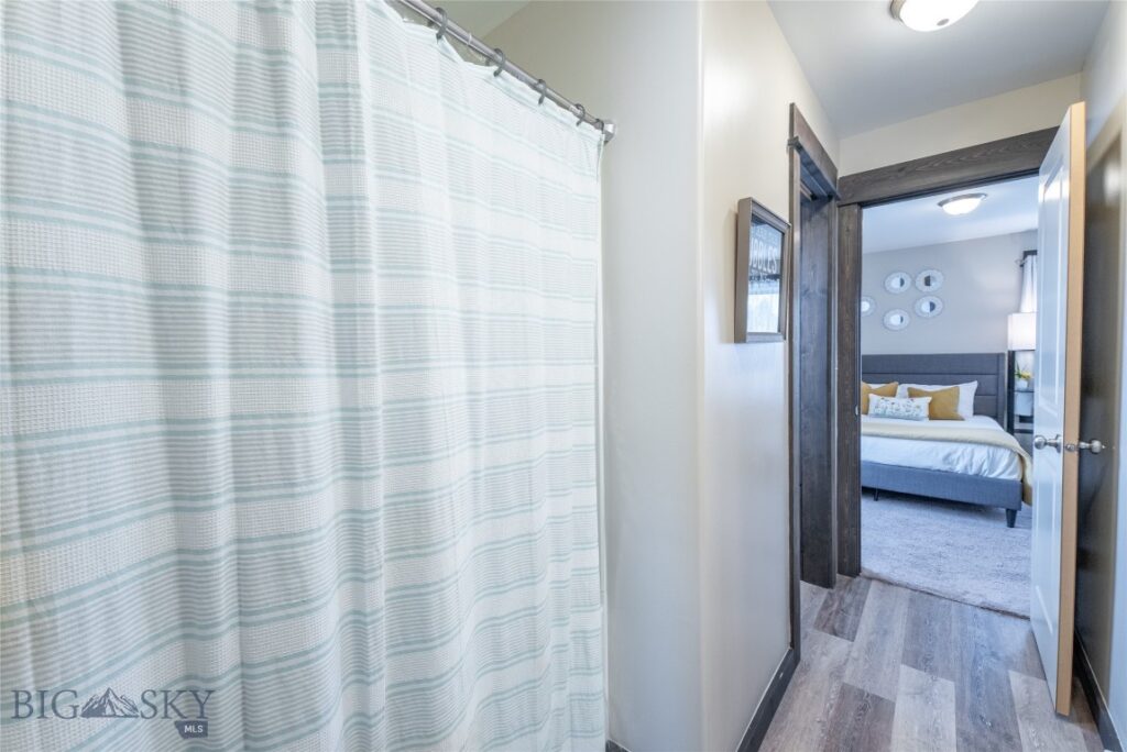 303 S 19th Avenue, Bozeman MT 59718