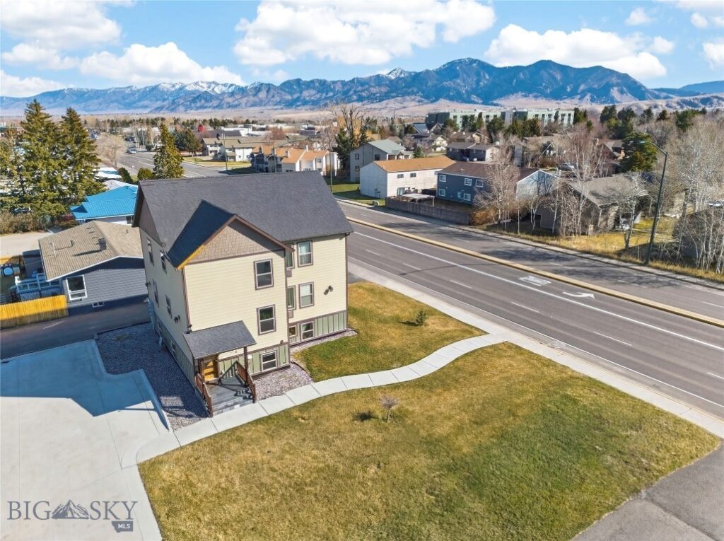 303 S 19th Avenue, Bozeman MT 59718