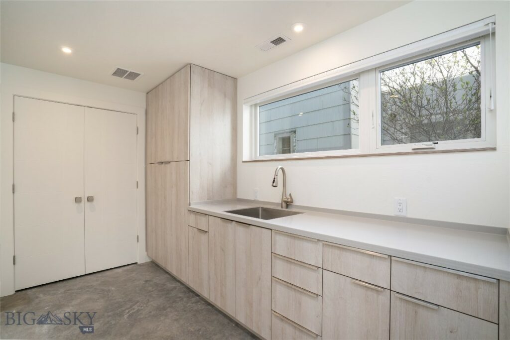 303 N Grand Avenue, Bozeman MT 59715