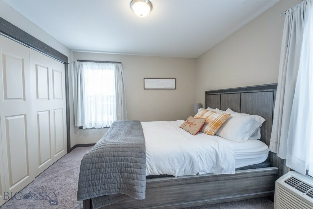 303 S 19th Street, Bozeman MT 59718