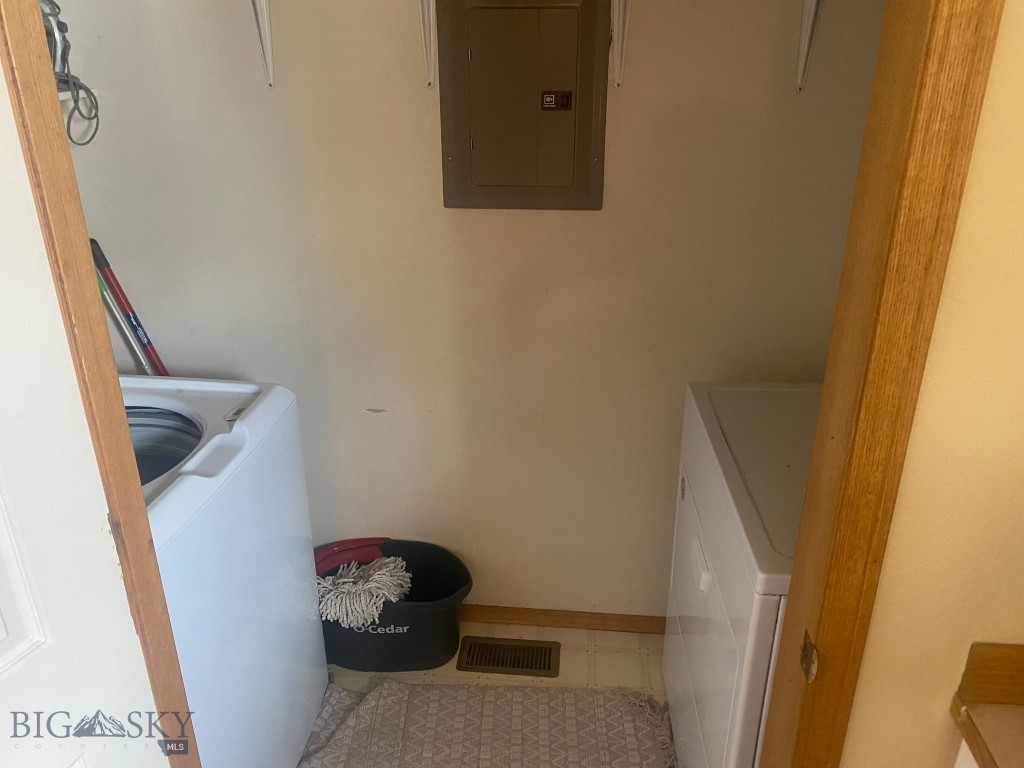 303 Treasure, Bozeman MT 59718
