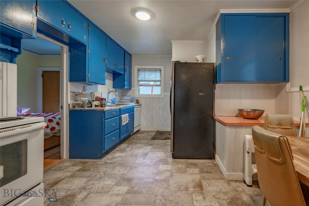 304-306 S 2nd Street, Livingston MT 59047