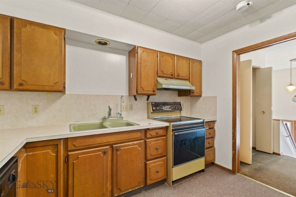 304 N 16th Avenue, Bozeman MT 59715