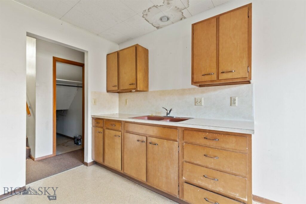 304 N 16th Avenue, Bozeman MT 59715