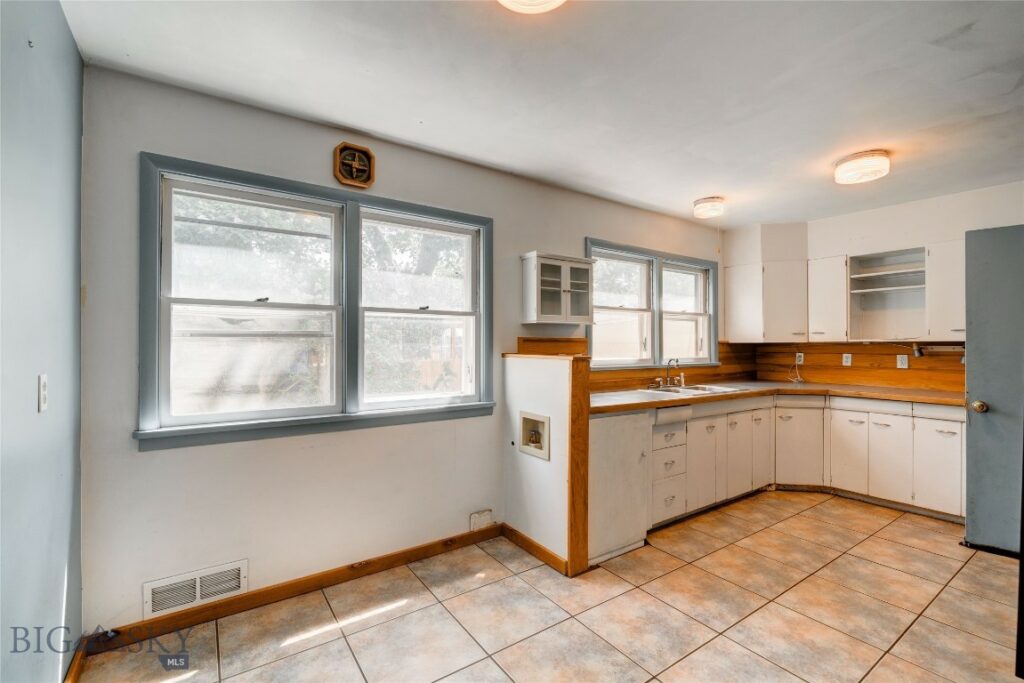 304 S 12th Avenue, Bozeman MT 59715