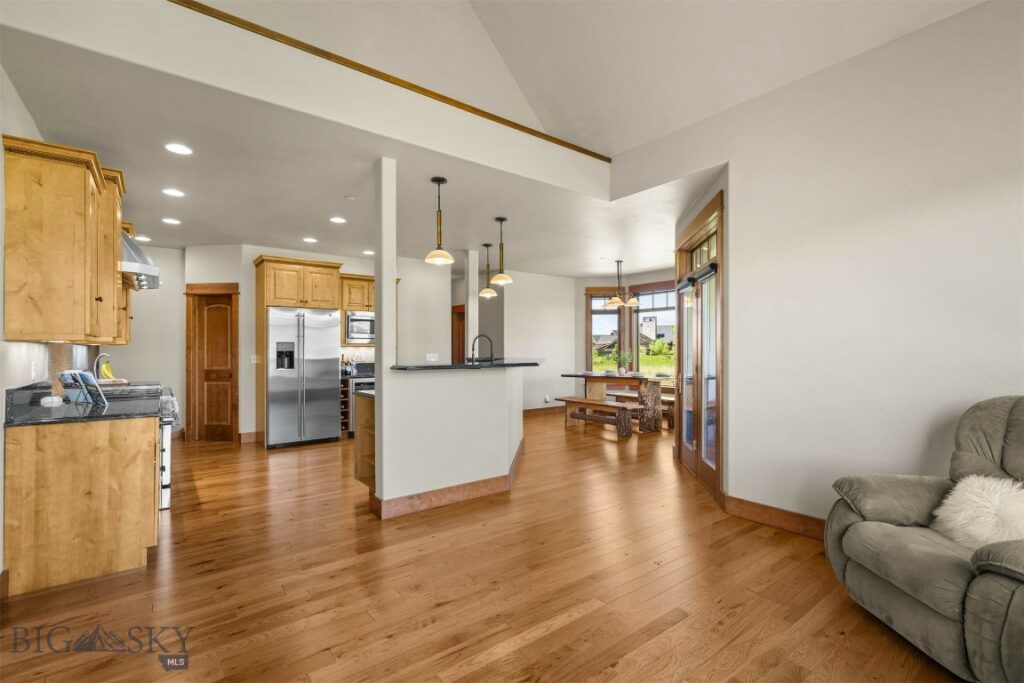 306 Glenbrook Lane, Belgrade MT 59714