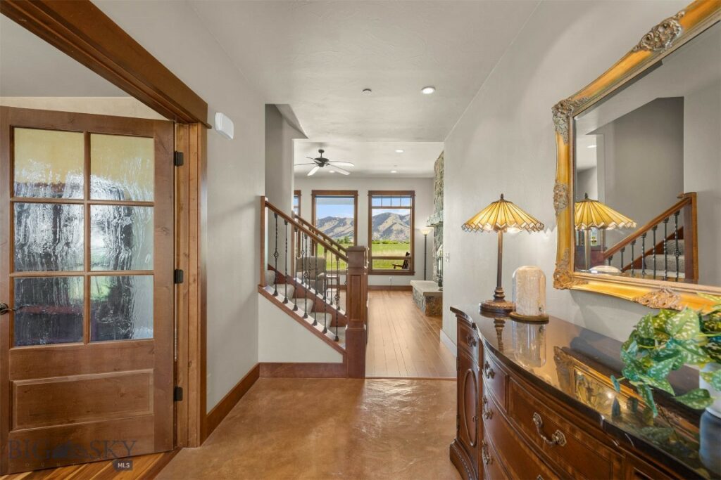 306 Glenbrook Lane, Belgrade MT 59714