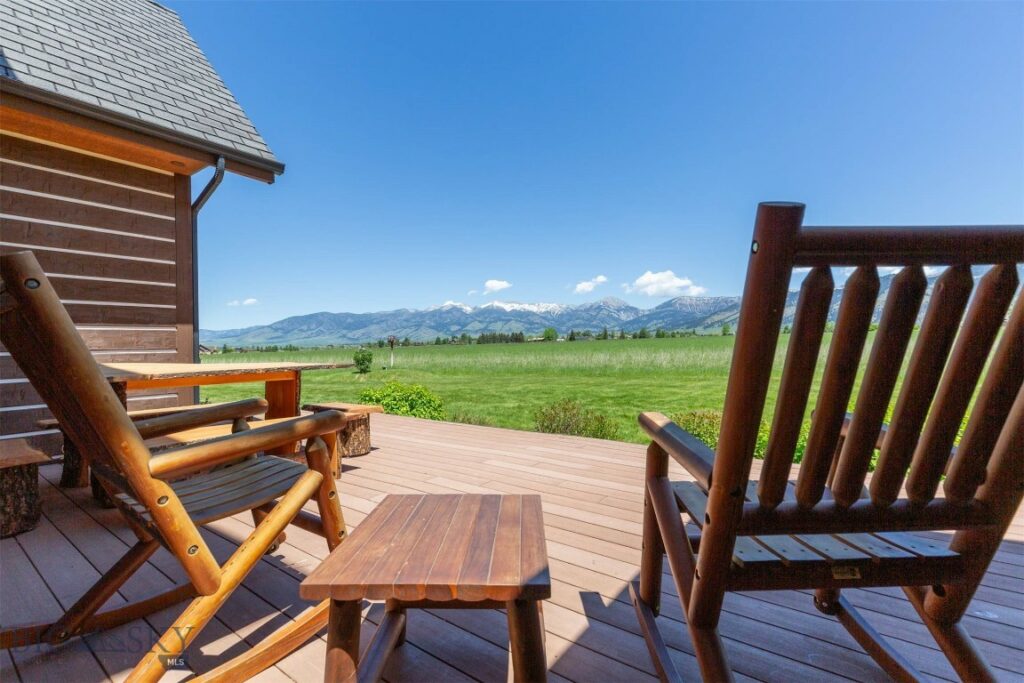306 Glenbrook Lane, Belgrade MT 59714