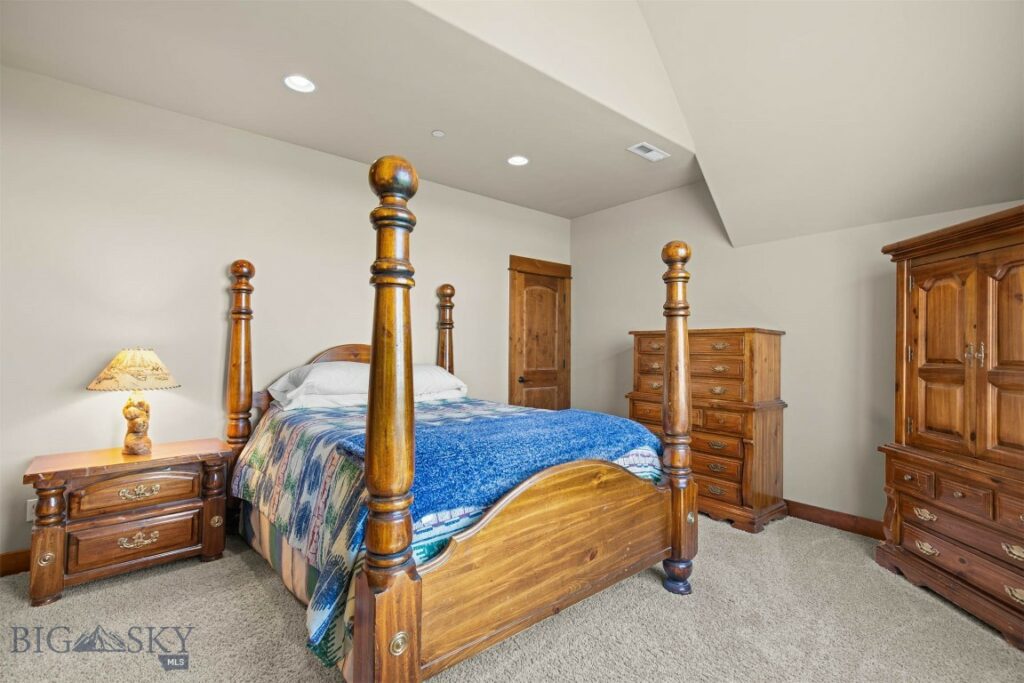 306 Glenbrook Lane, Belgrade MT 59714