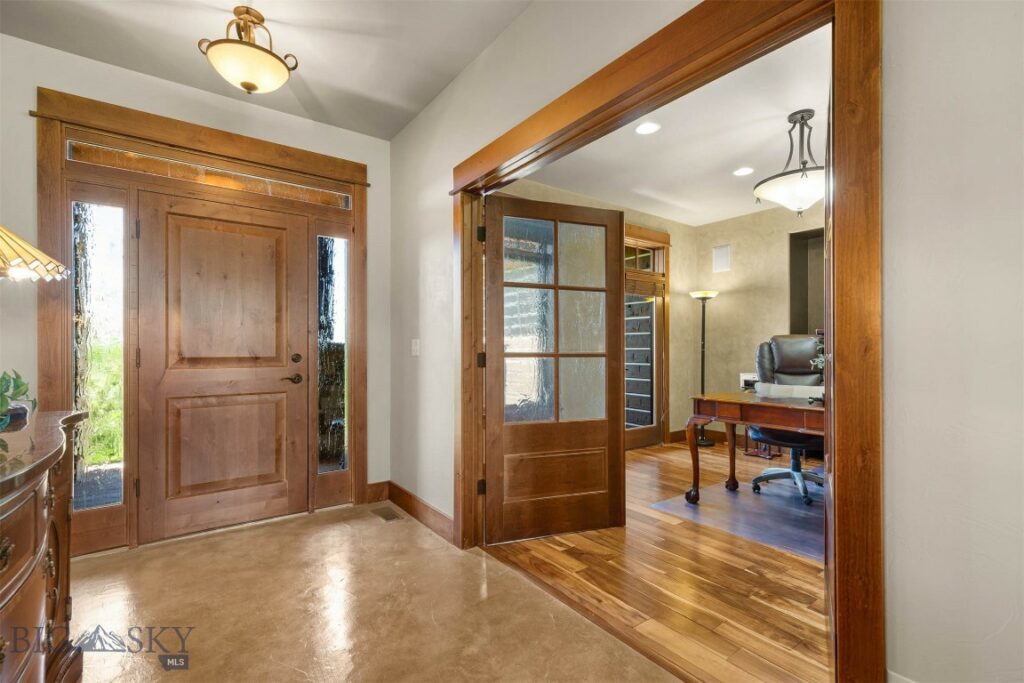 306 Glenbrook Lane, Belgrade MT 59714