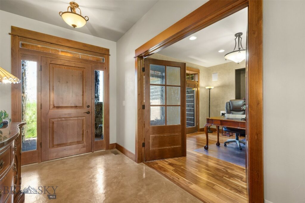 306 Glenbrook Lane, Belgrade MT 59714