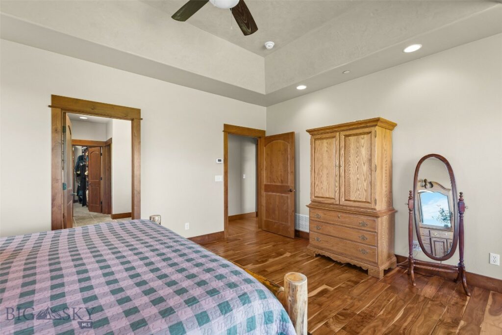 306 Glenbrook Lane, Belgrade MT 59714