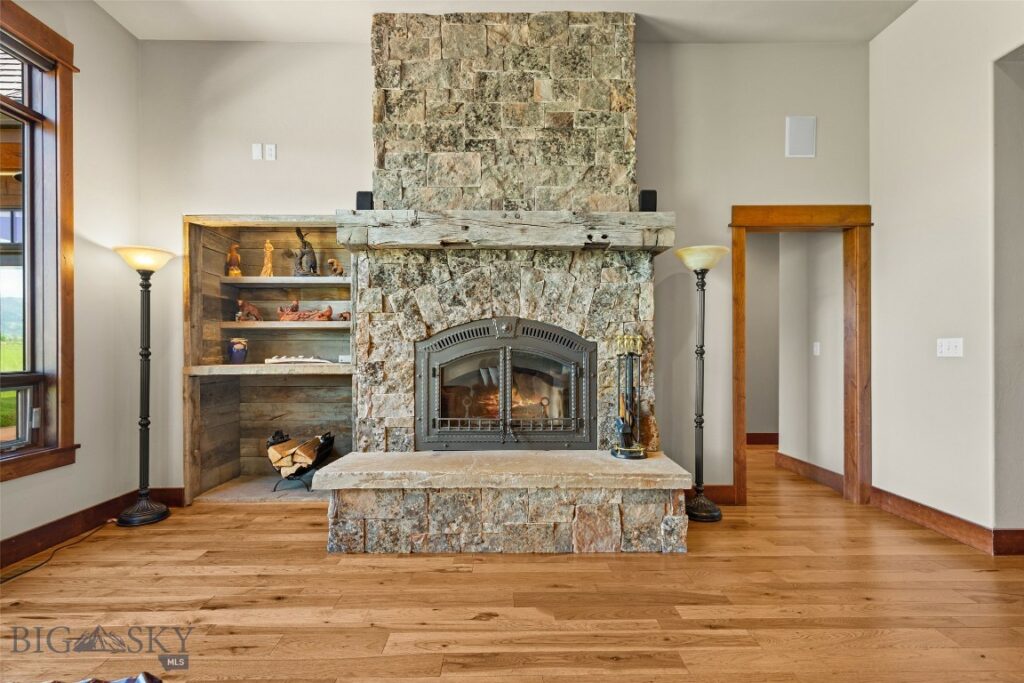 306 Glenbrook Lane, Belgrade MT 59714