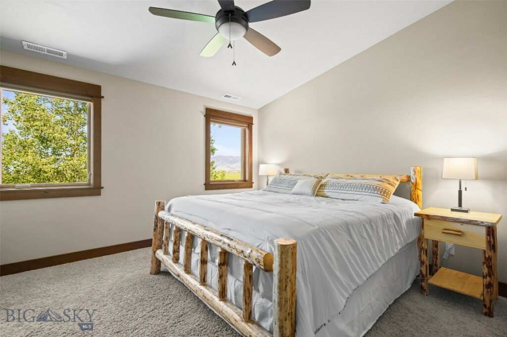 306 Glenbrook Lane, Belgrade MT 59714
