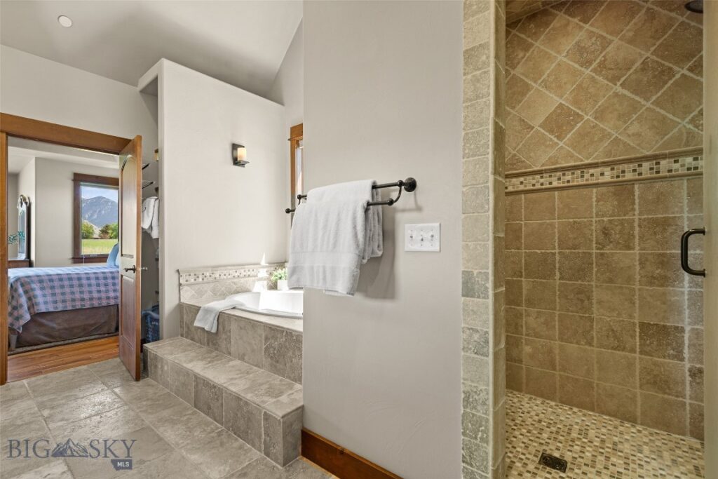 306 Glenbrook Lane, Belgrade MT 59714