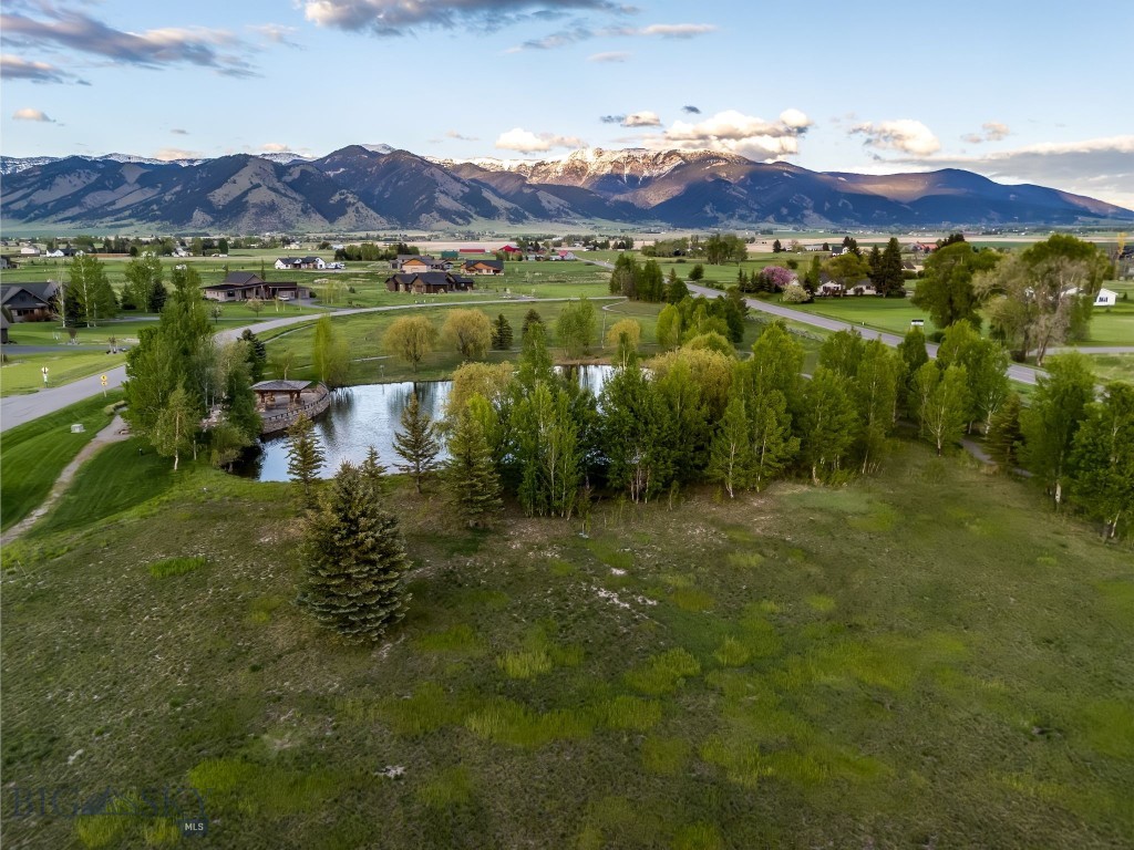 306 Glenbrook Lane, Belgrade MT 59714