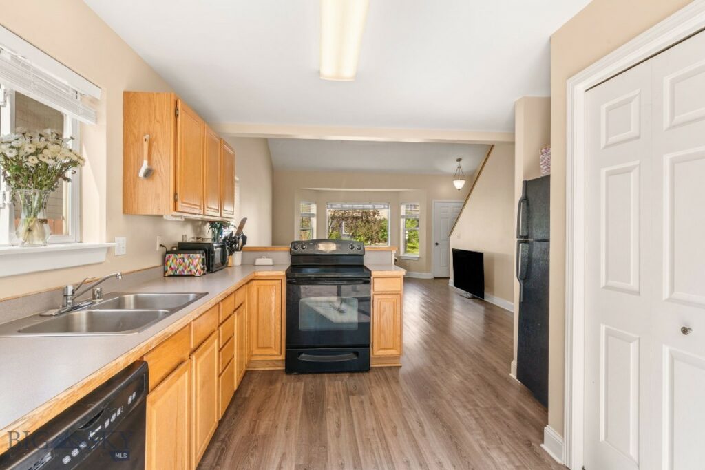 306 Golden Valley Drive, Bozeman MT 59718