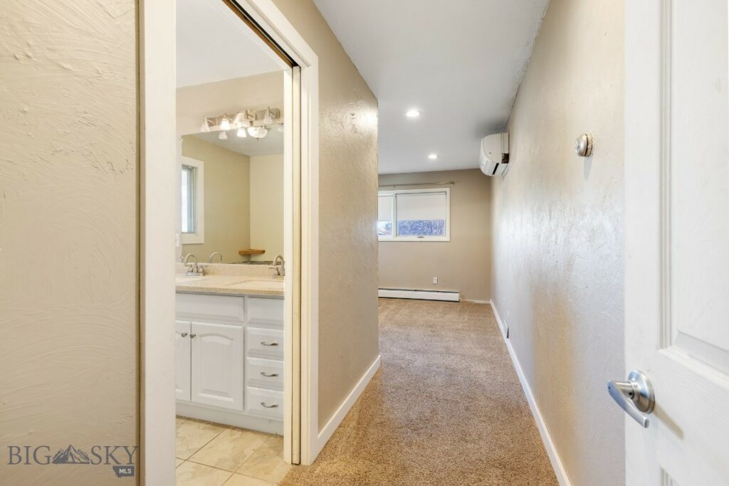 306 S 14th Avenue, Bozeman MT 59715